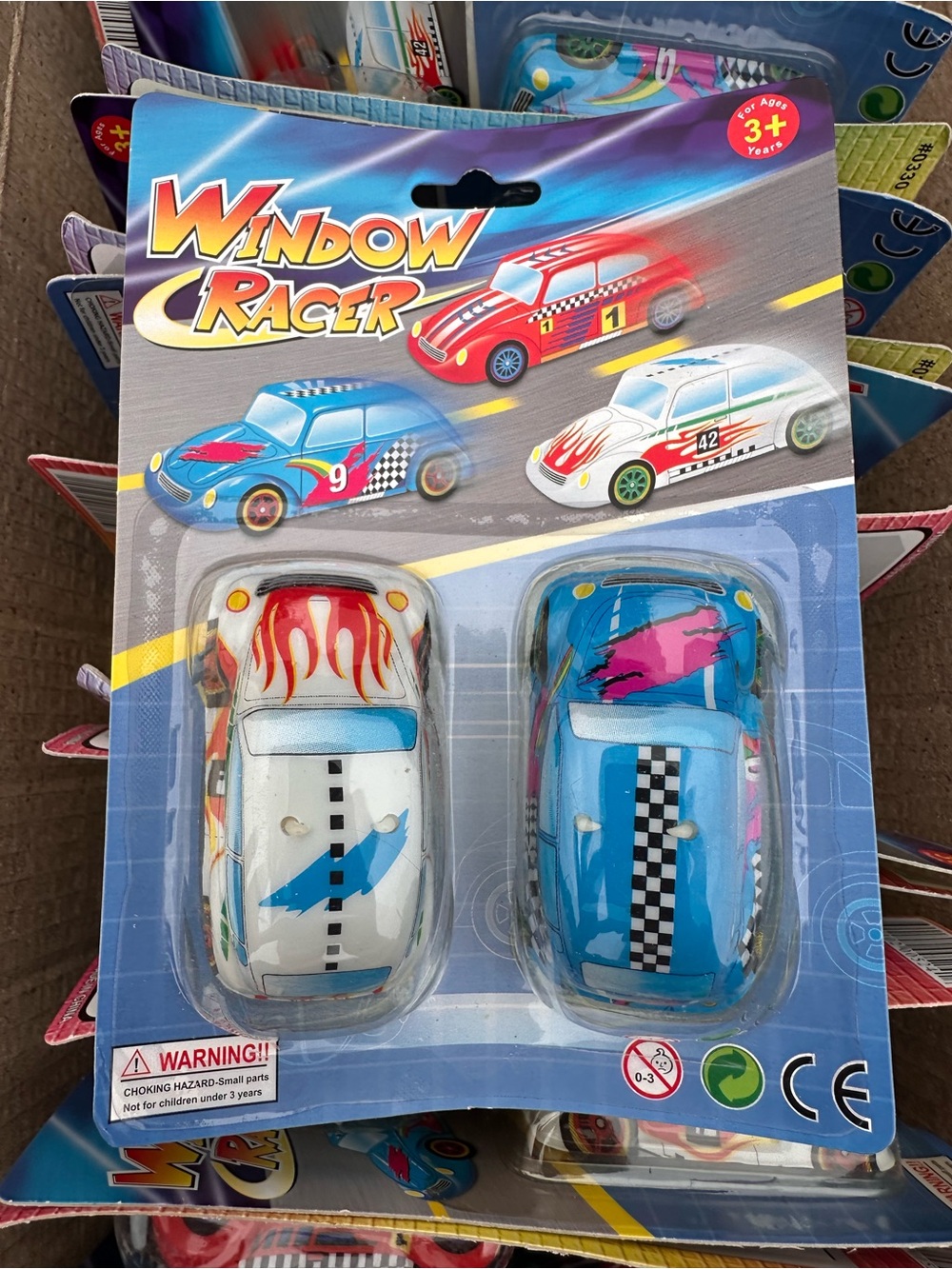 Window Racer Cars โ 3 Pack Random Colors ๐โจ - Picture 1 of 4